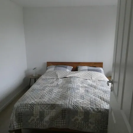 Am Waldrand Neuekrug