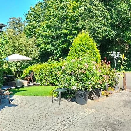 Am Waldrand Neuekrug